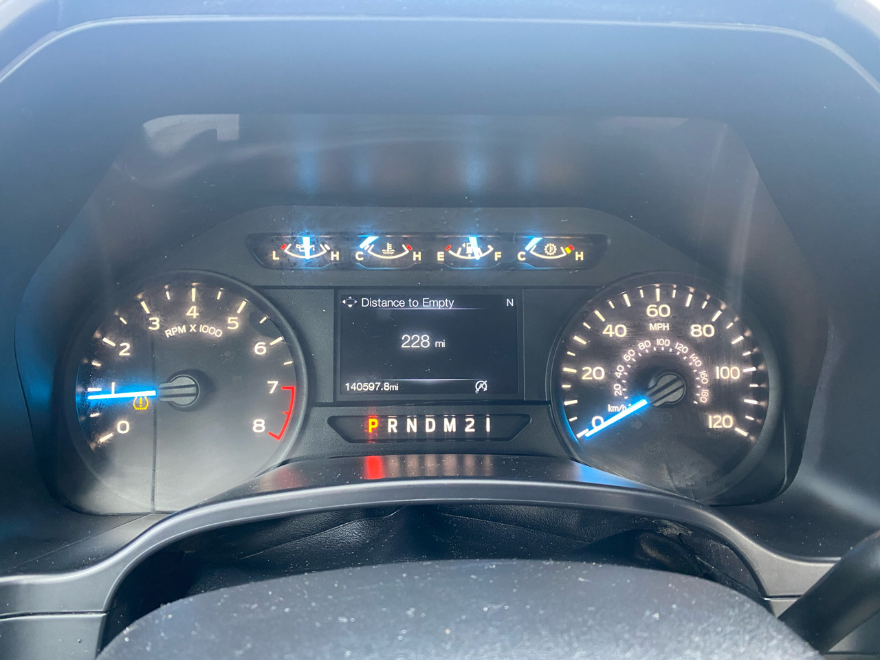 Ford F-150 2WD Reg Cab 141" XL 2018