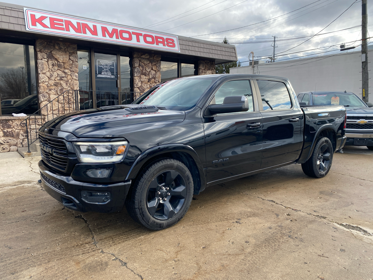 RAM 1500 Laramie 4x4 Crew Cab 5'7" Box 2019