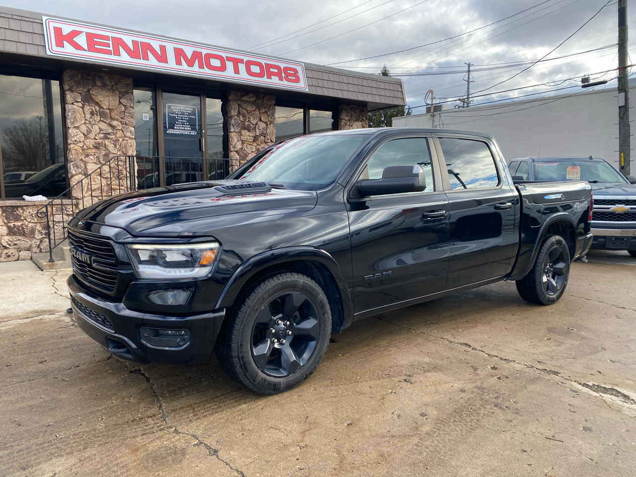 RAM 1500 Laramie 4x4 Crew Cab 5'7" Box 2019