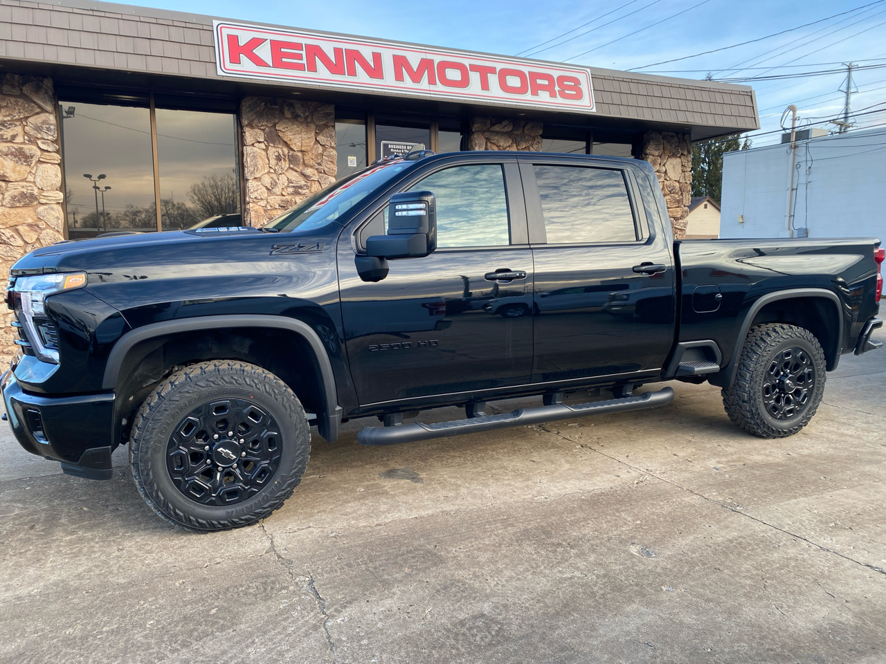 Chevrolet Silverado 2500HD 4WD Crew Cab 159" LT 2024