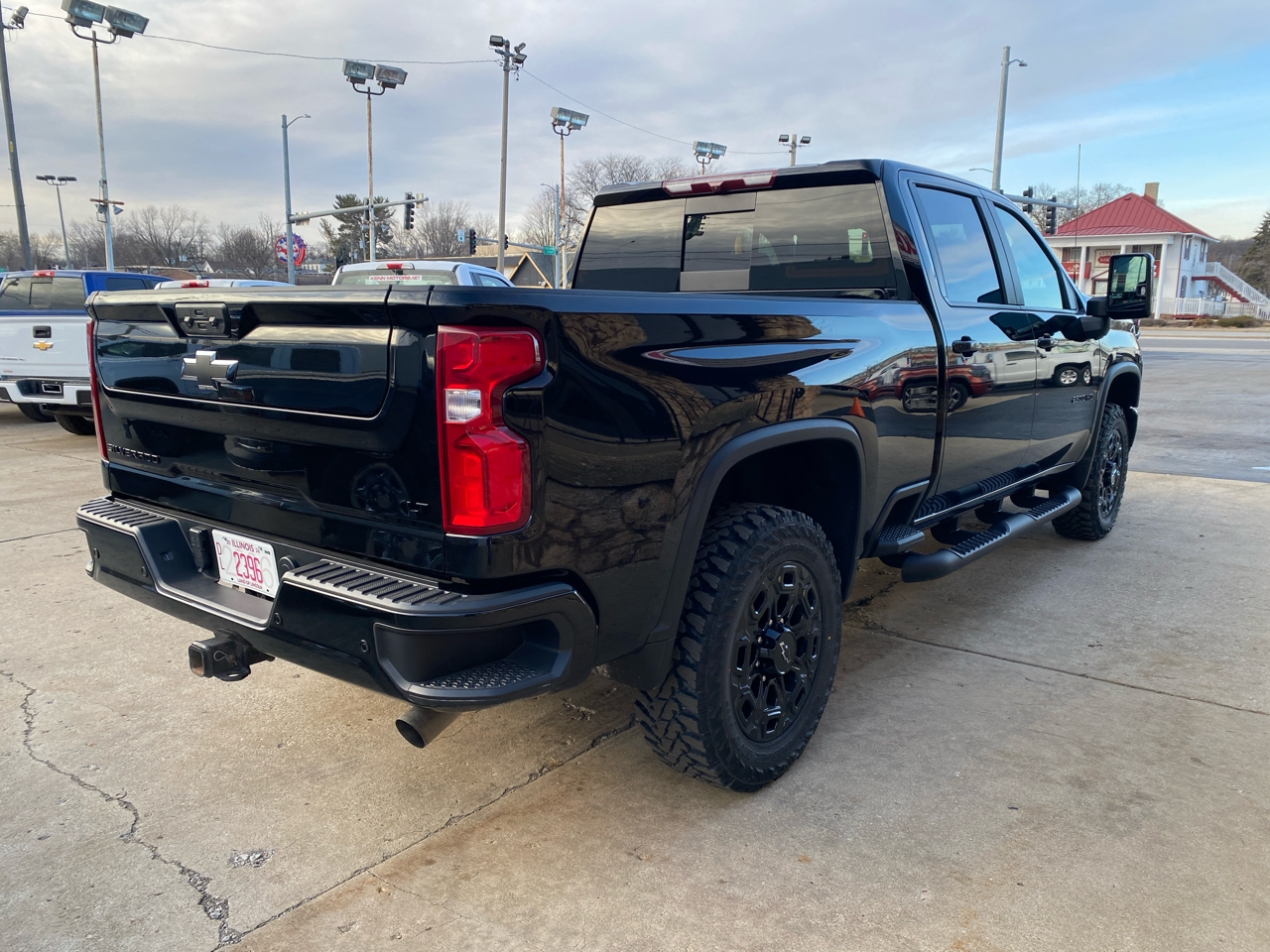 Chevrolet Silverado 2500HD 4WD Crew Cab 159" LT 2024