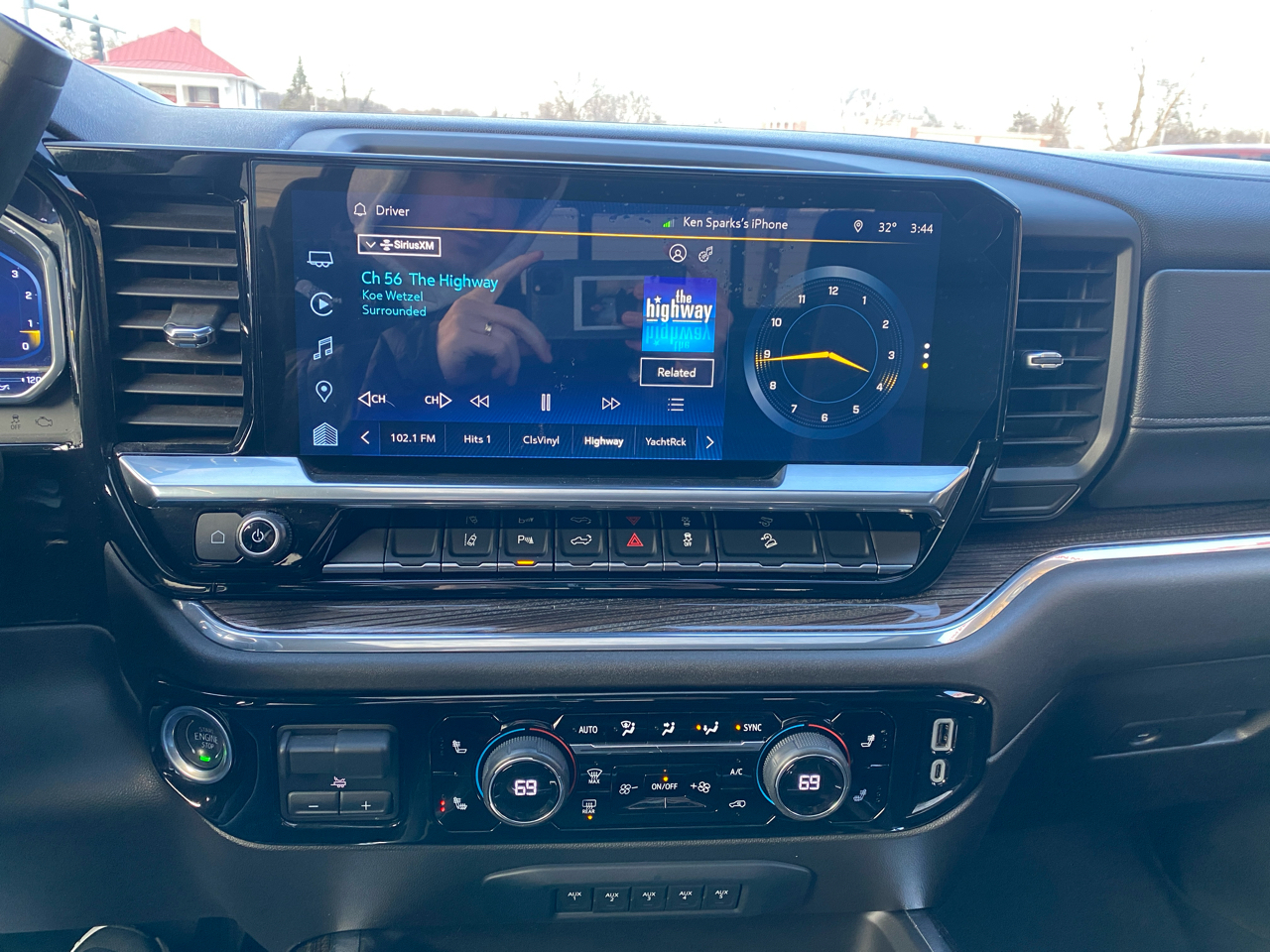 Chevrolet Silverado 2500HD 4WD Crew Cab 159" LT 2024