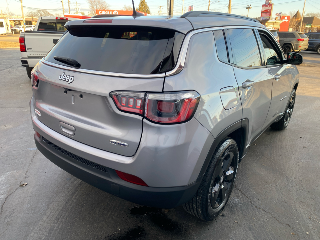 Jeep Compass Latitude FWD 2018