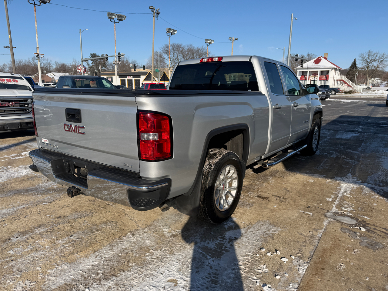 GMC Sierra 1500 4WD Double Cab 143.5" SLE 2016