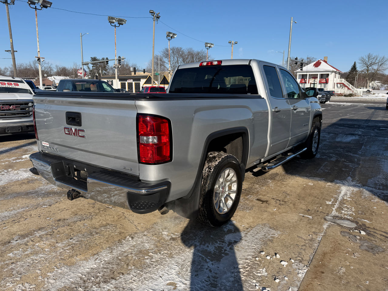 GMC Sierra 1500 4WD Double Cab 143.5" SLE 2016