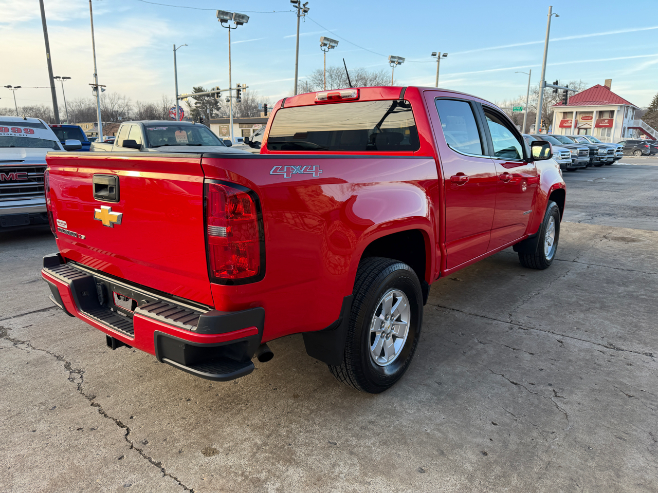 Chevrolet Colorado 4WD Crew Cab 128.3" Work Truck 2018