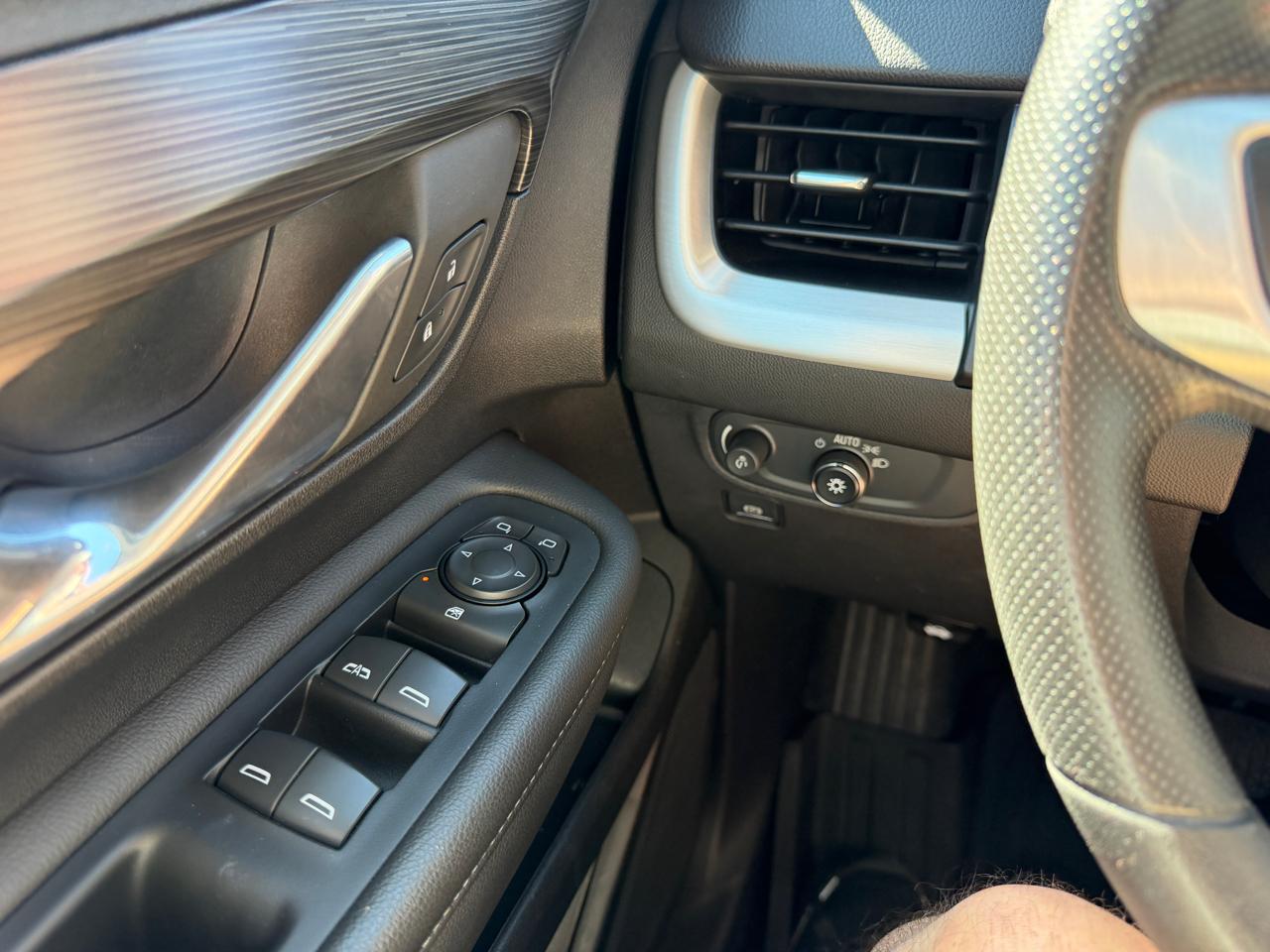 GMC Terrain FWD 4dr SLE 2022