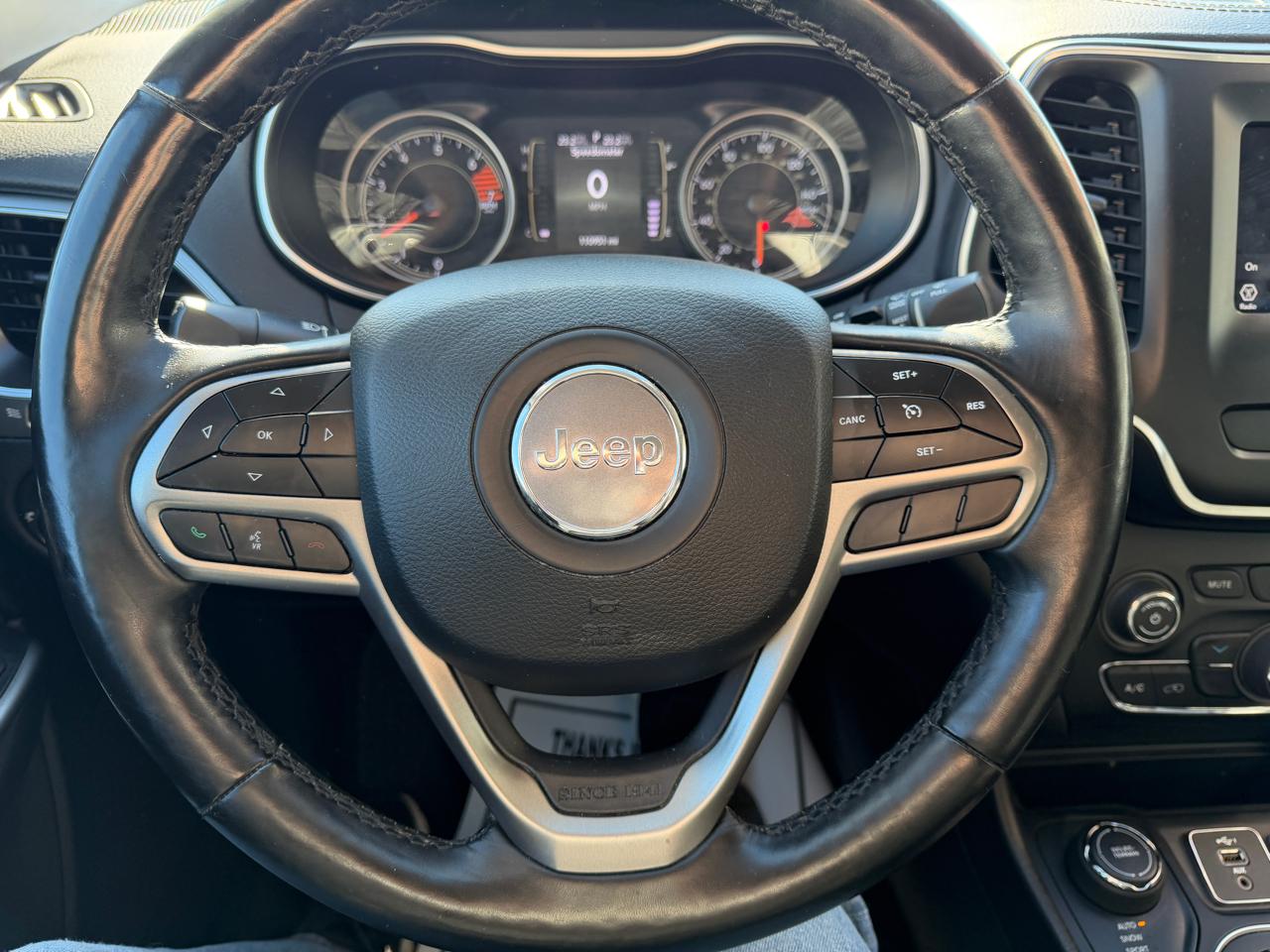 Jeep Cherokee Latitude Plus 4x4 2020