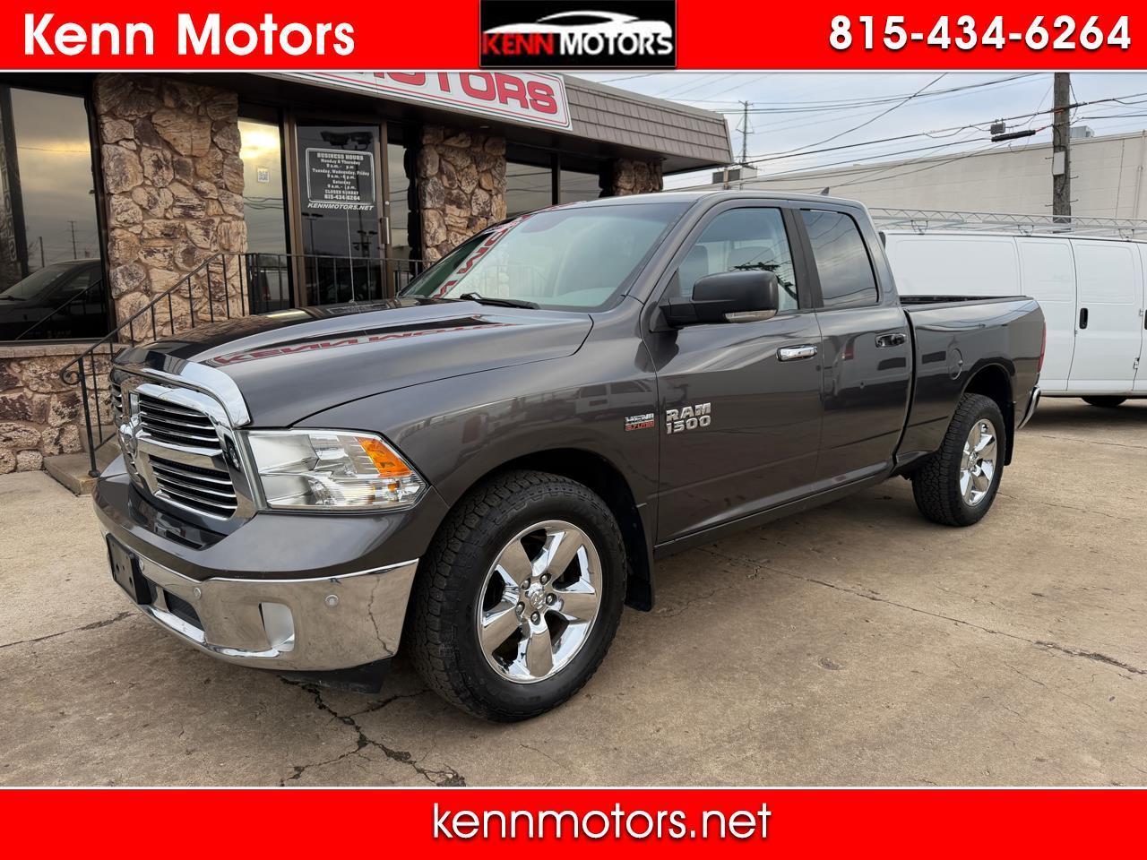2015 RAM 1500 4WD Quad Cab 140.5" Big Horn