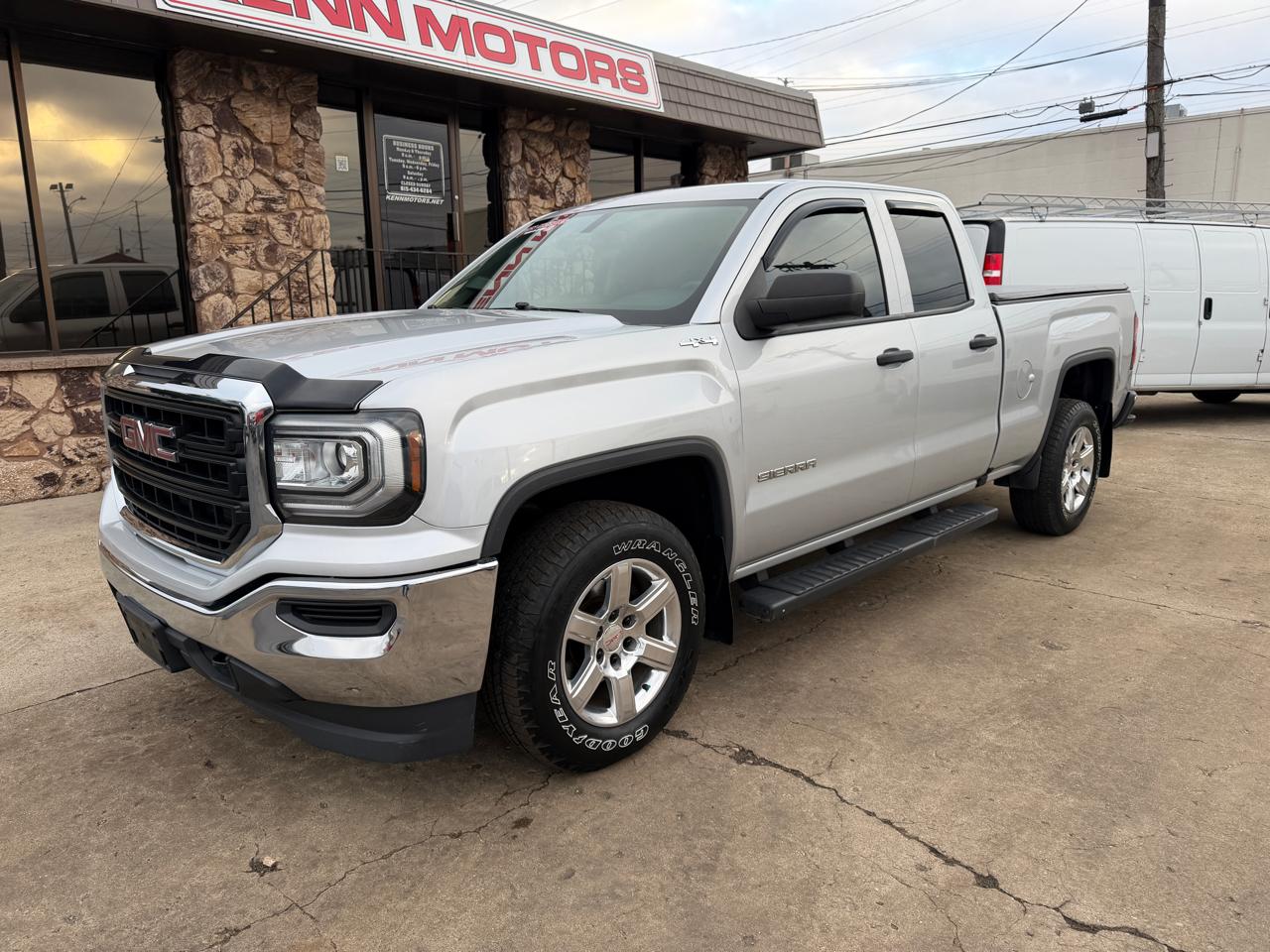 GMC Sierra 1500 4WD Double Cab 143.5" 2017