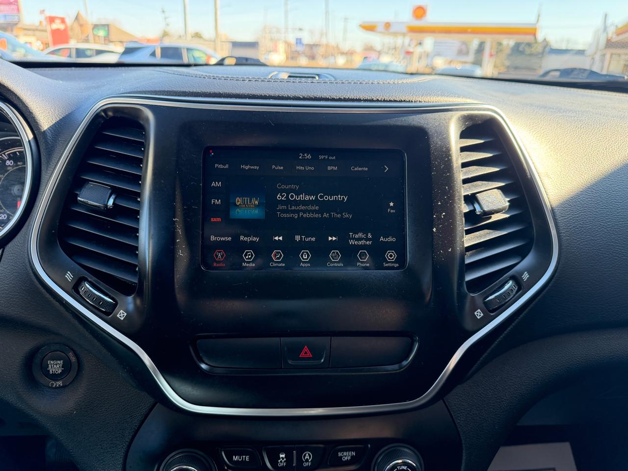 Jeep Cherokee Latitude Plus 4x4 2019