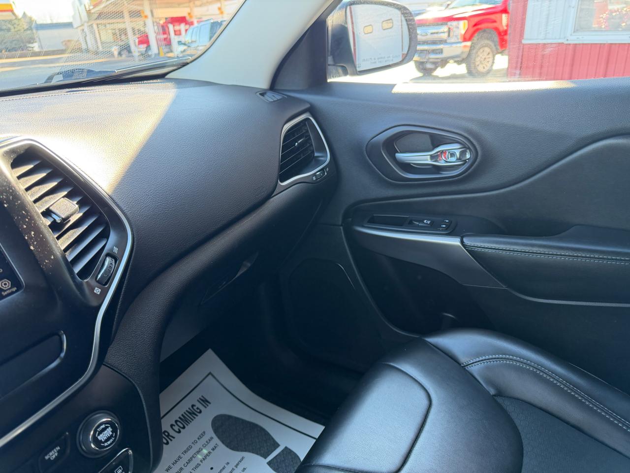 Jeep Cherokee Latitude Plus 4x4 2019