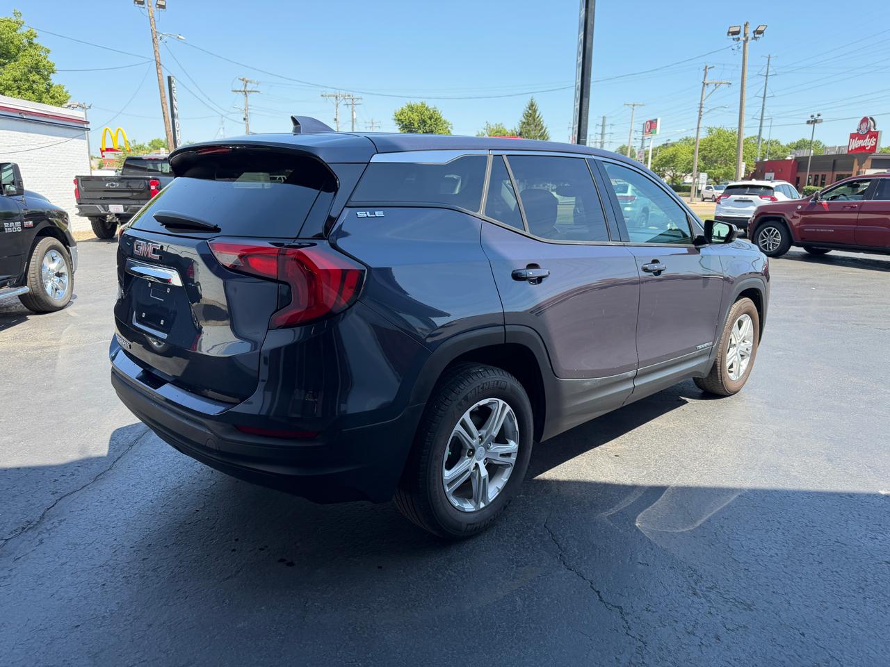 GMC Terrain FWD 4dr SLE 2019