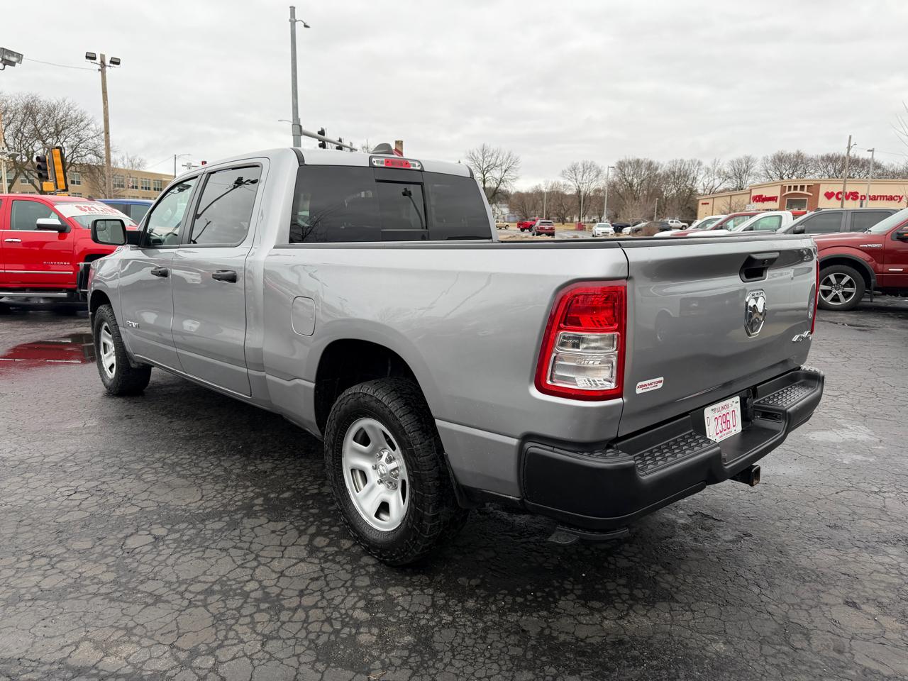 RAM 1500 4WD Crew Cab 140.5" Tradesman 2022