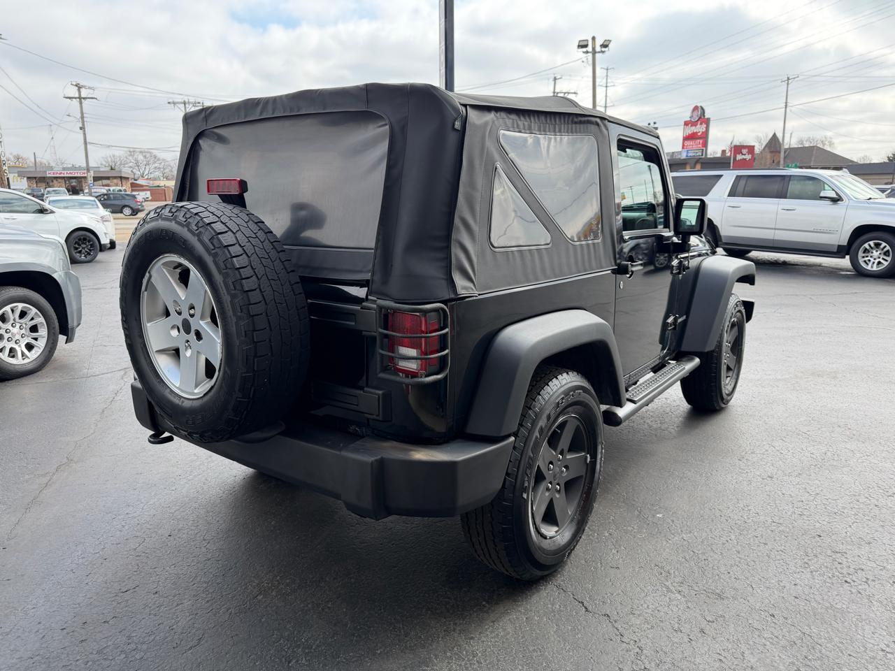 Jeep Wrangler 4WD 2dr Sport 2010