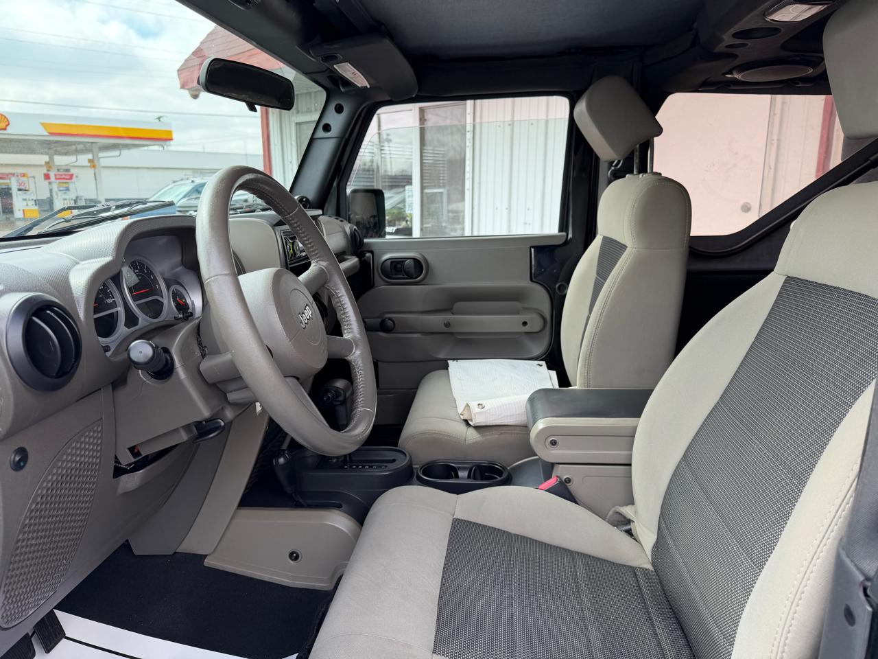 Jeep Wrangler 4WD 2dr Sport 2010