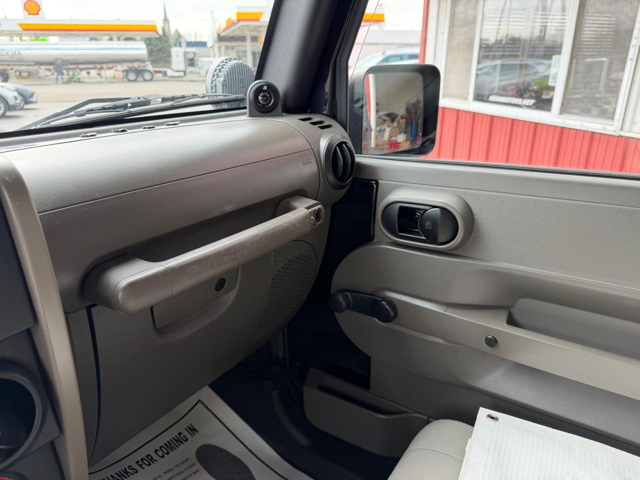 Jeep Wrangler 4WD 2dr Sport 2010