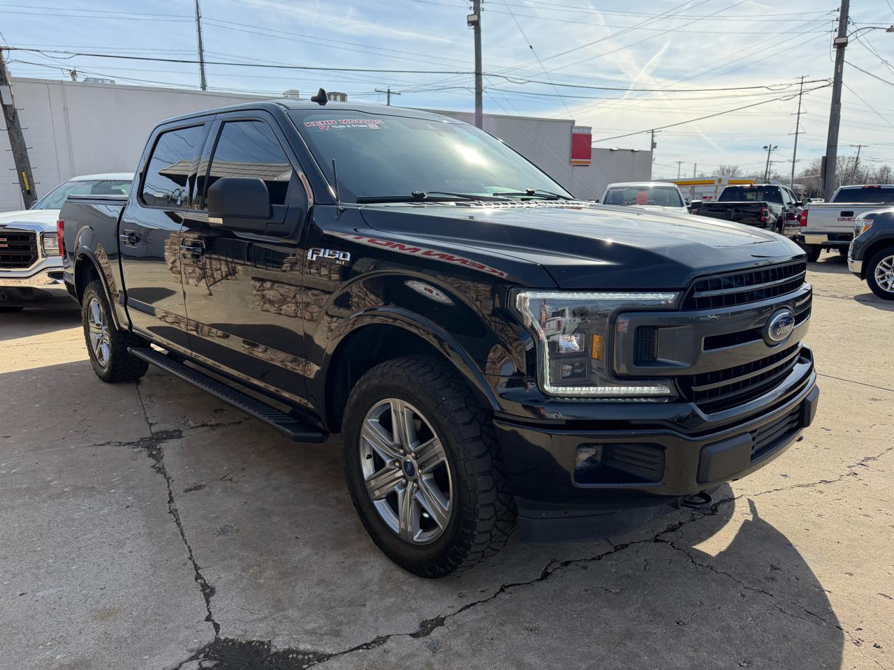 Ford F-150 4WD SuperCab 163" XLT 2019