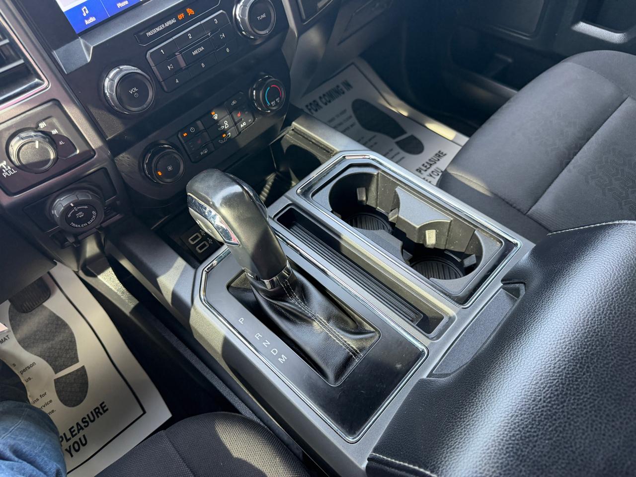 Ford F-150 4WD SuperCab 163" XLT 2019