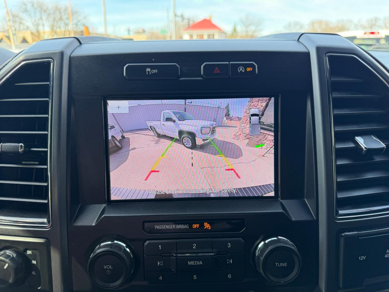 Ford F-150 4WD SuperCab 163" XLT 2019