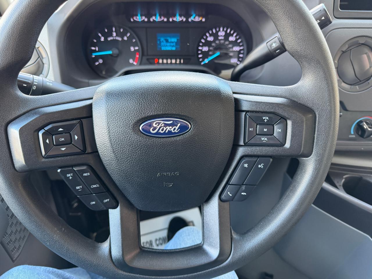 Ford E-Series Cutaway E-450 DRW 158" WB 2023