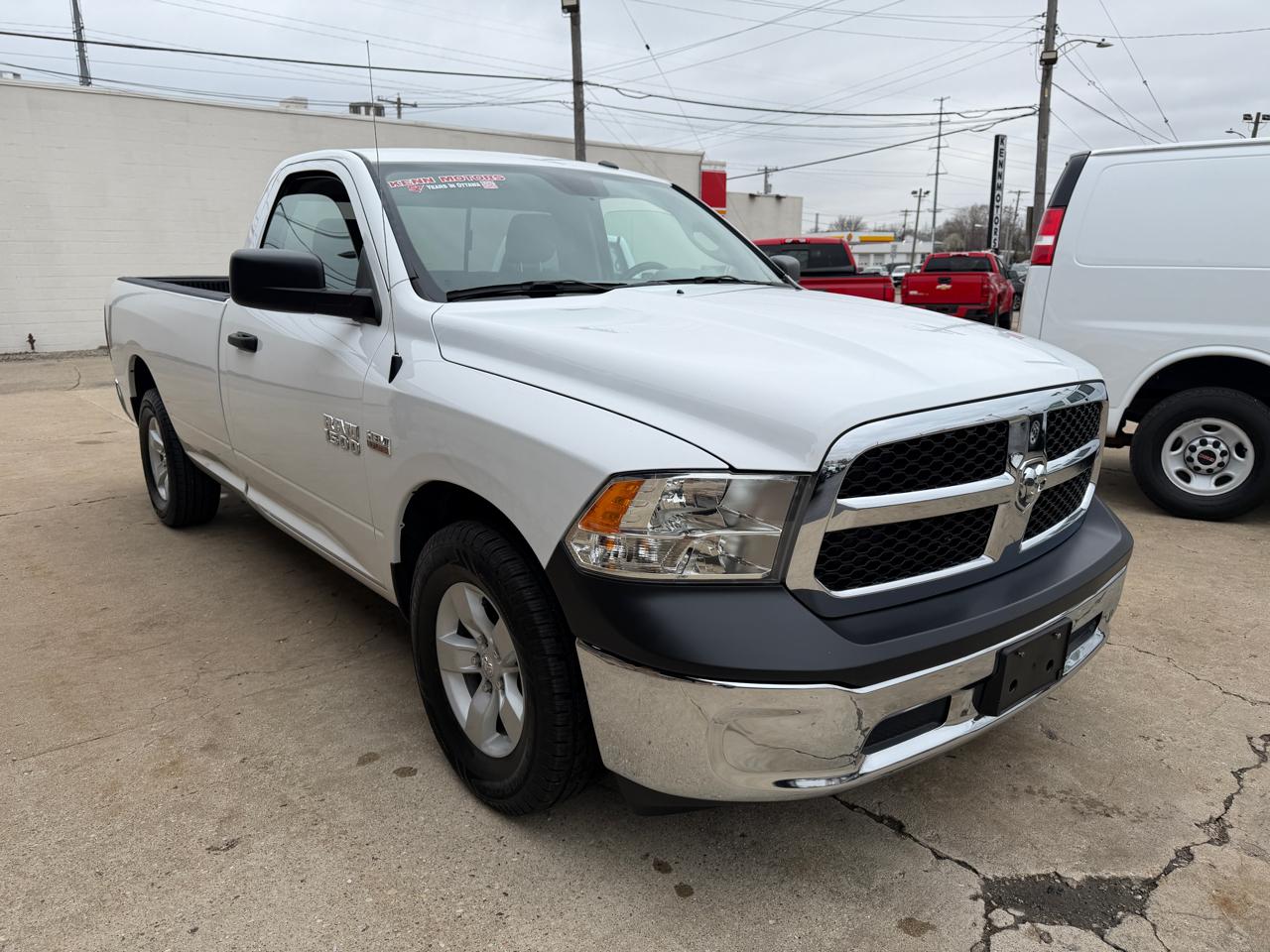 RAM 1500 2WD Reg Cab 140.5" Tradesman 2018