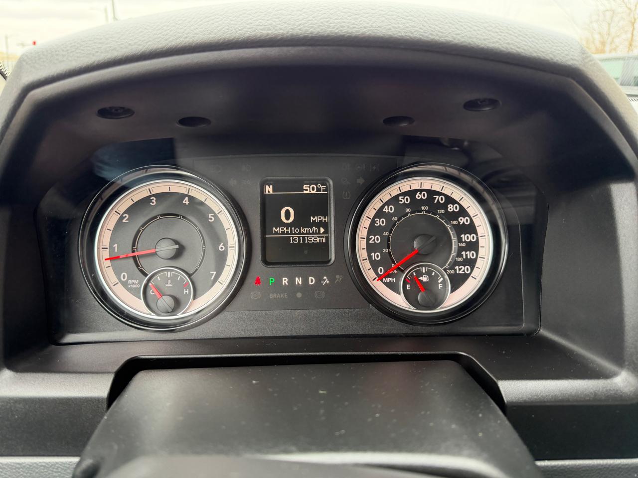 RAM 1500 2WD Reg Cab 140.5" Tradesman 2018