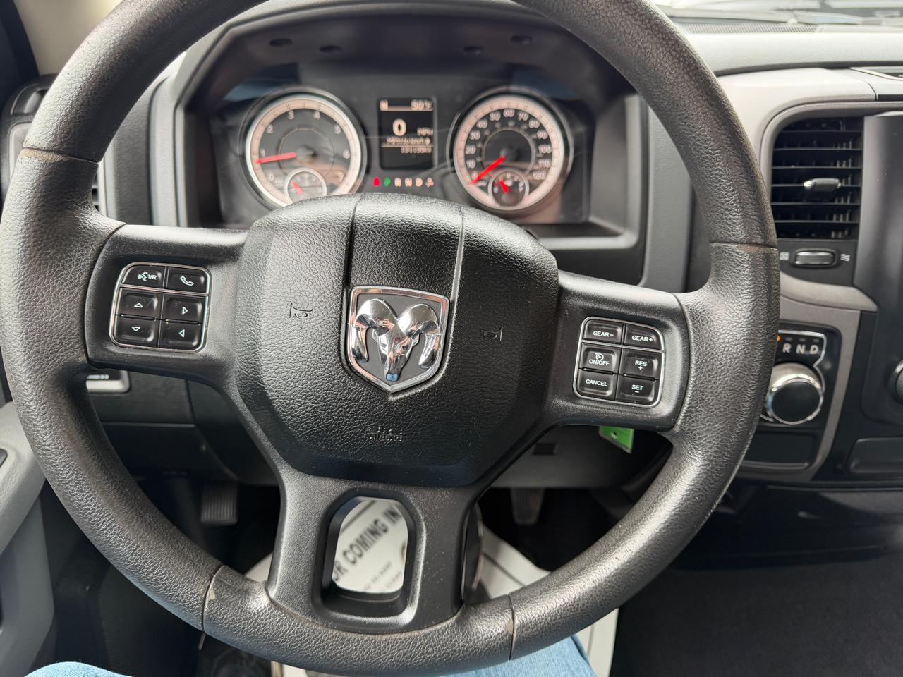 RAM 1500 2WD Reg Cab 140.5" Tradesman 2018