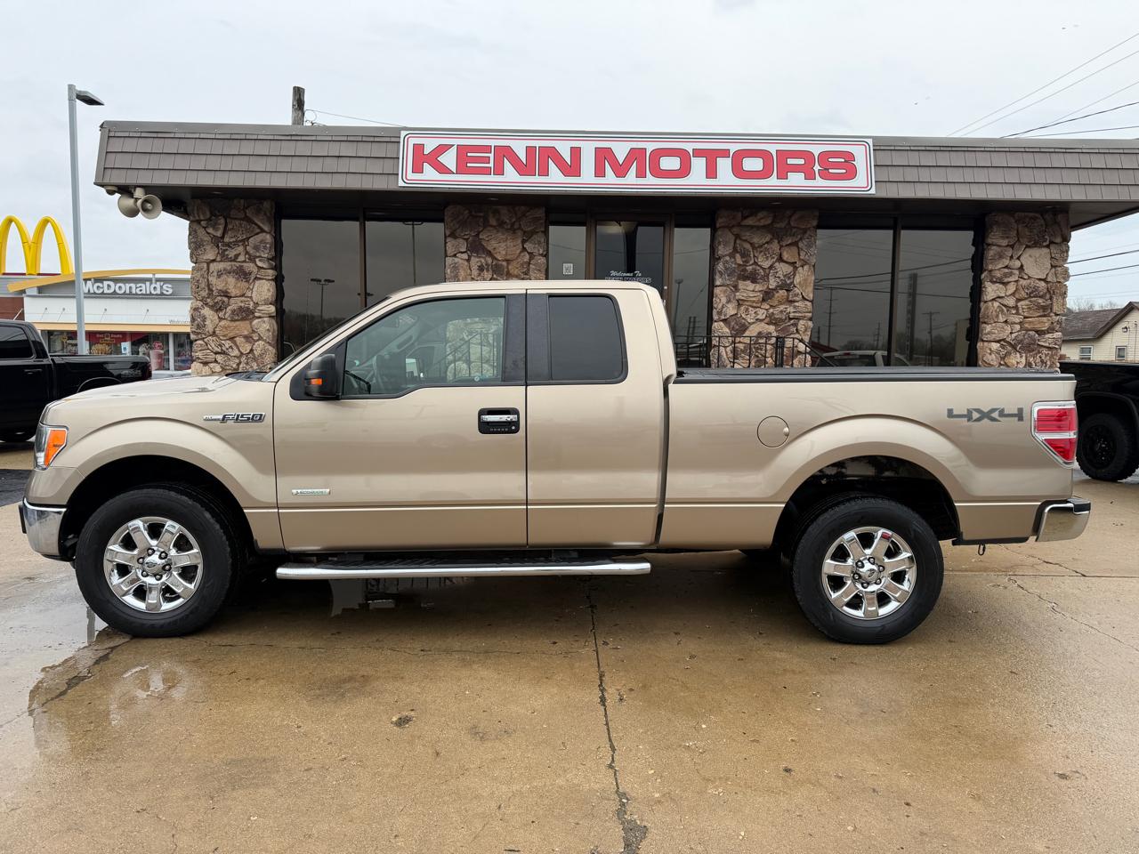 Ford F-150 4WD SuperCab 145" XLT 2013