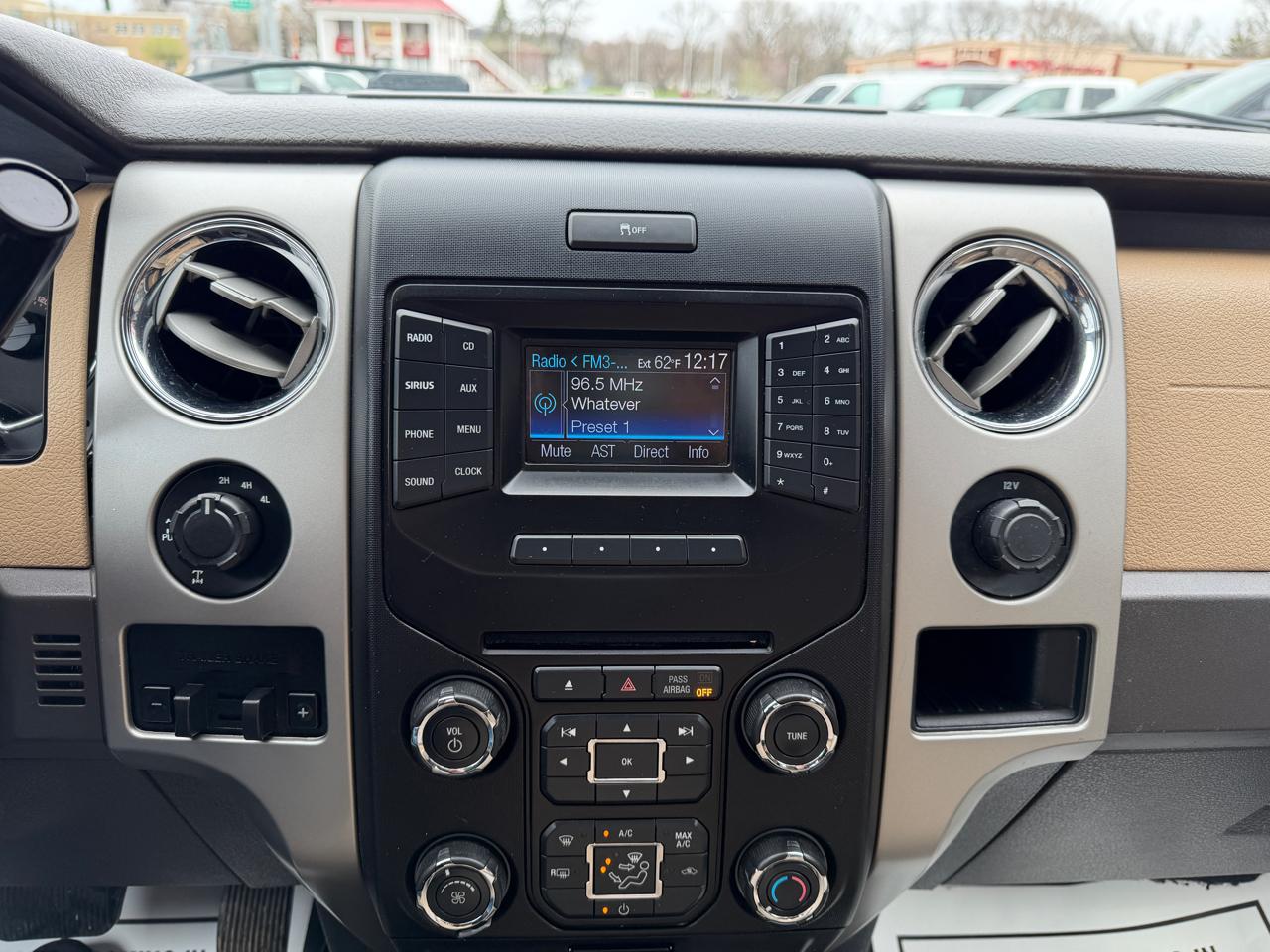 Ford F-150 4WD SuperCab 145" XLT 2013