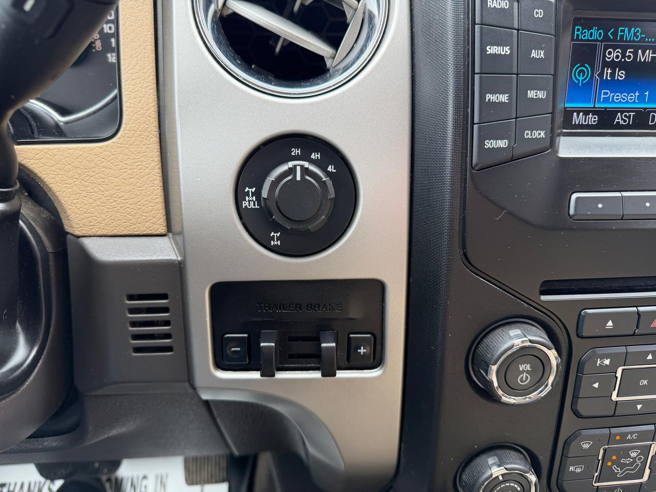 Ford F-150 4WD SuperCab 145" XLT 2013