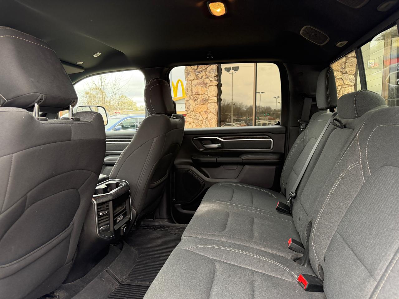 RAM 1500 Big Horn/Lone Star 4x4 Crew Cab 6'4" Box 2019