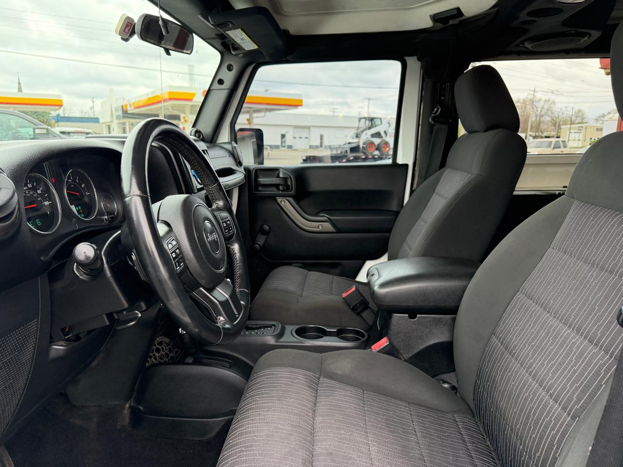 Jeep Wrangler 4WD 2dr Sport 2011