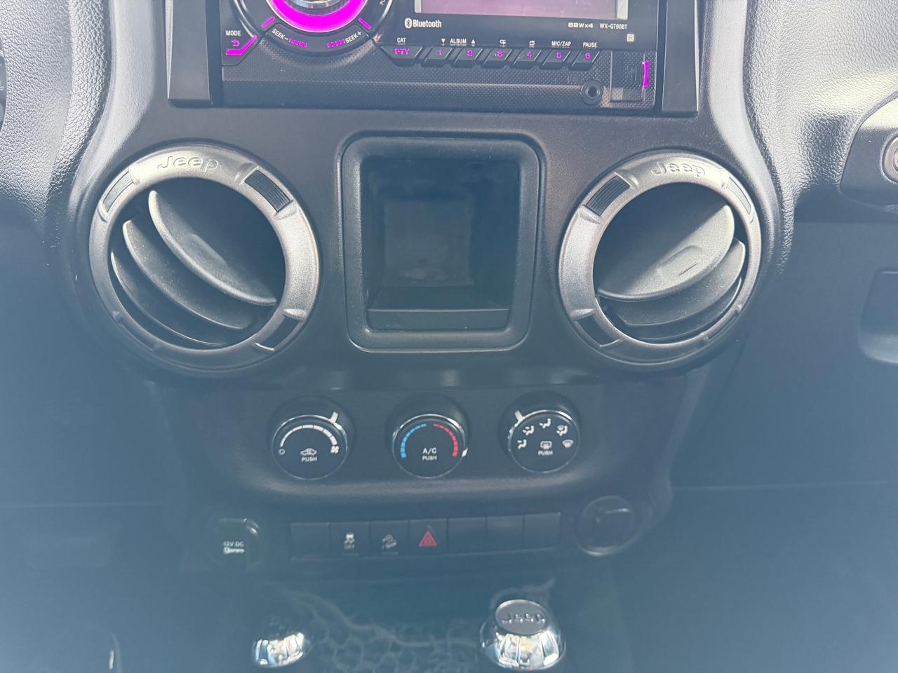 Jeep Wrangler 4WD 2dr Sport 2011