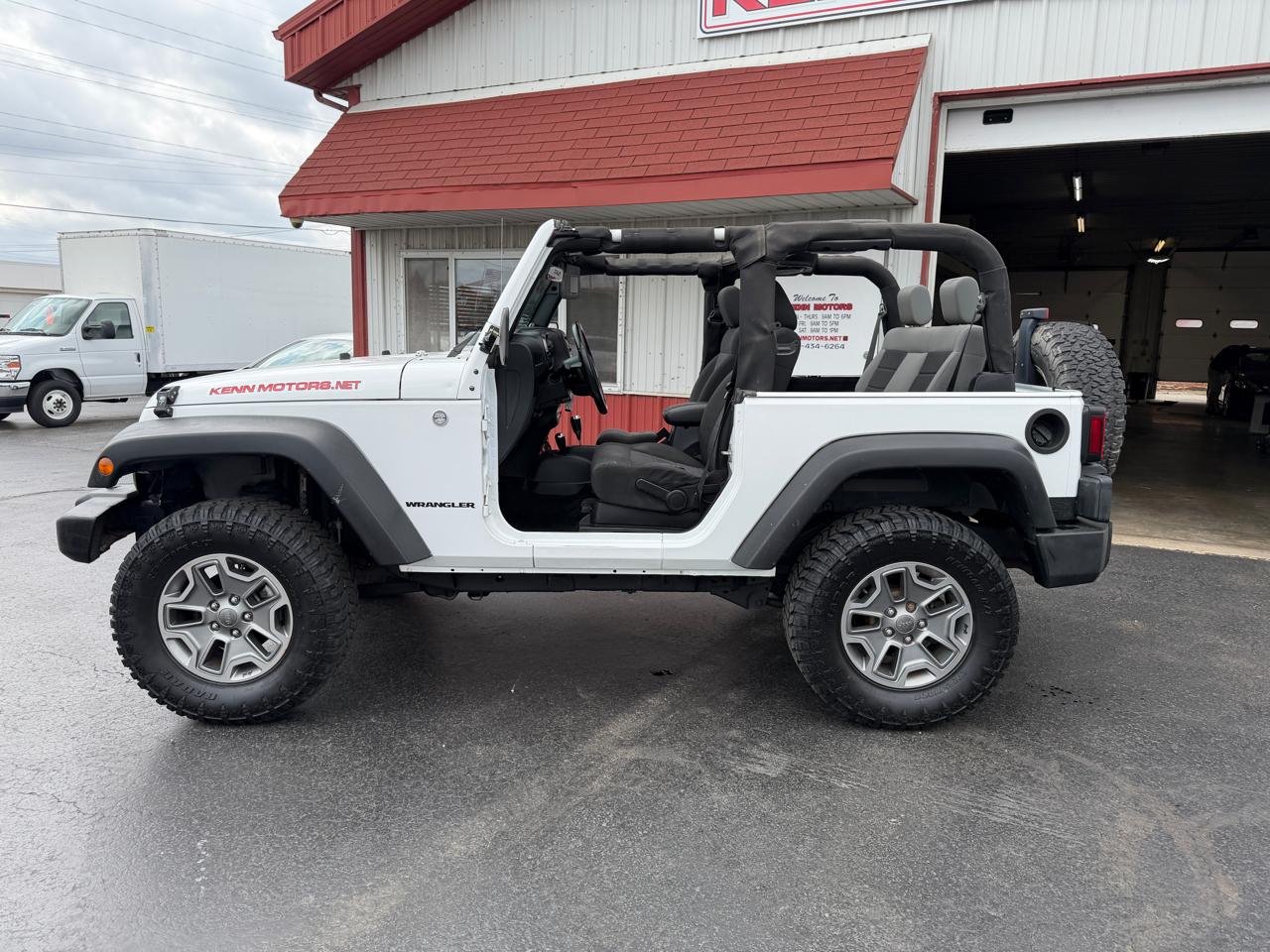 Jeep Wrangler 4WD 2dr Sport 2011