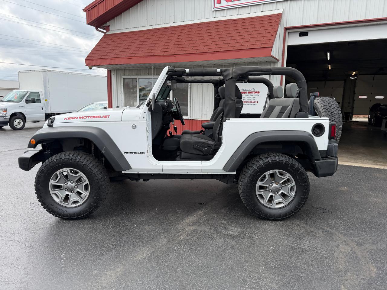 Jeep Wrangler 4WD 2dr Sport 2011