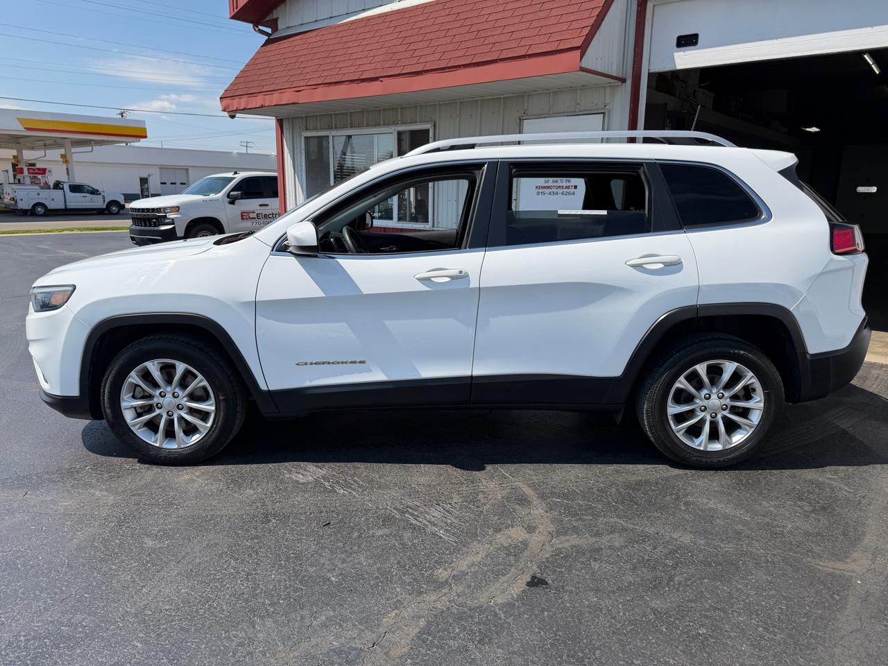 Jeep Cherokee Latitude FWD 2019