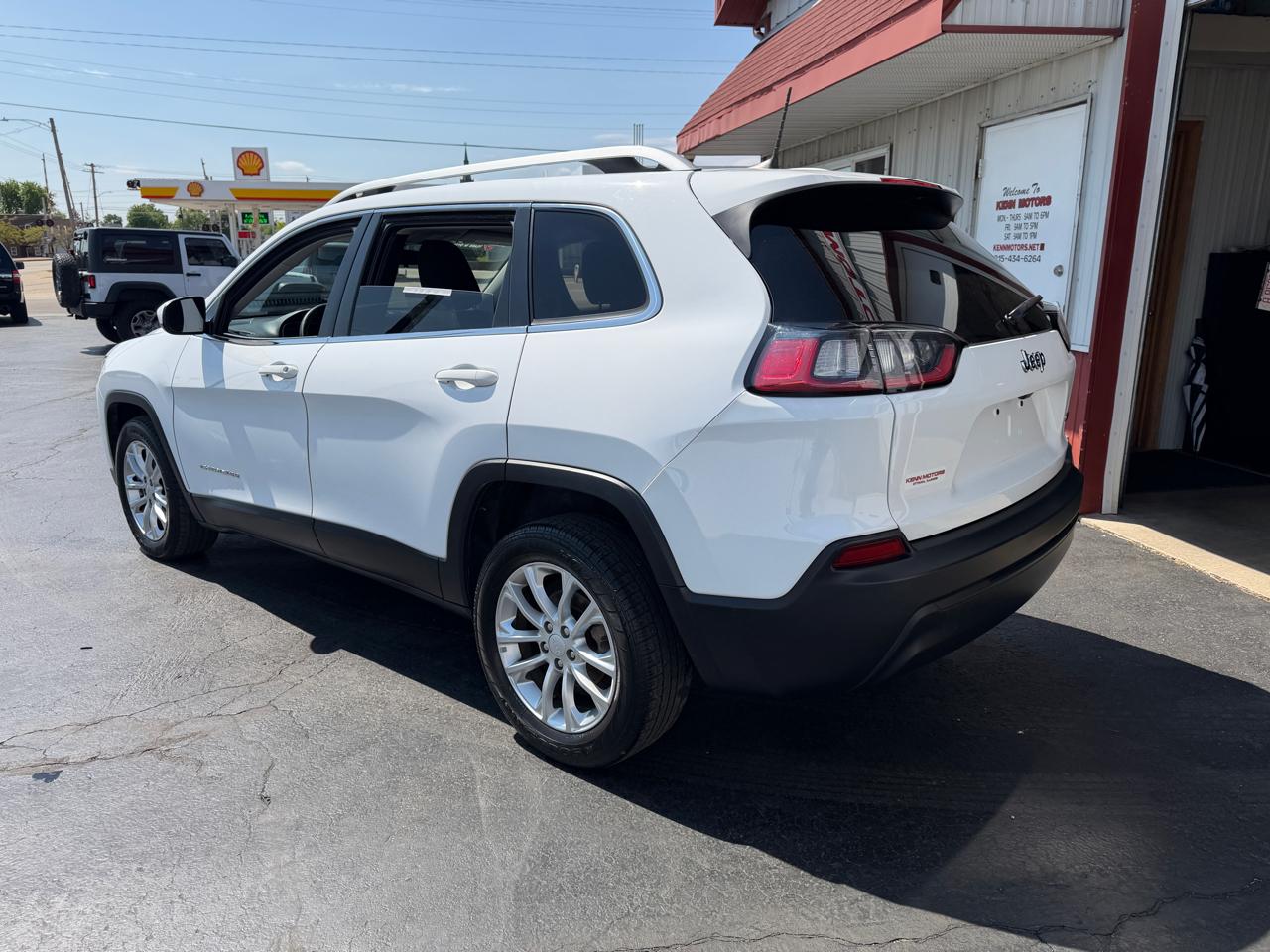 Jeep Cherokee Latitude FWD 2019