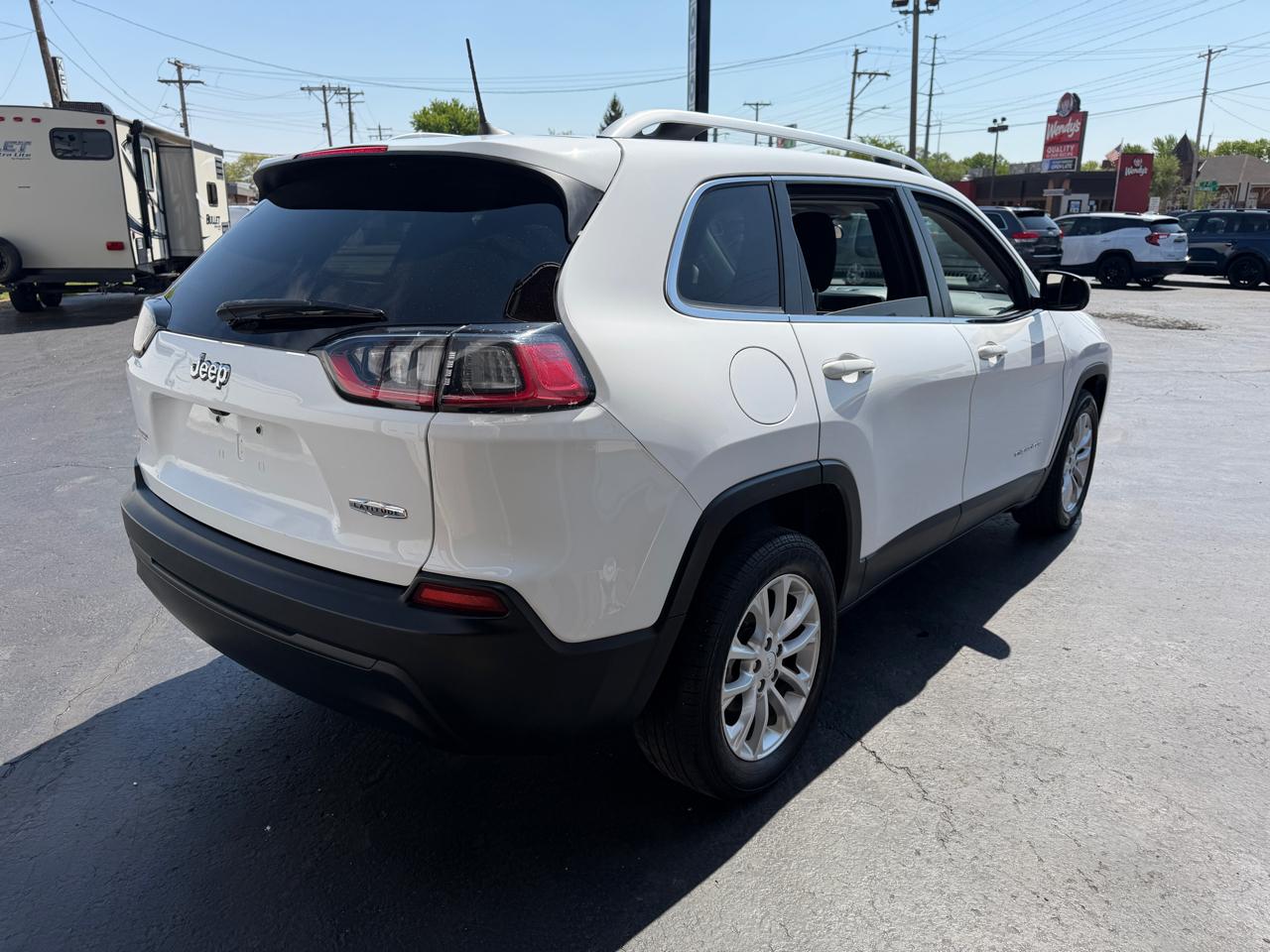 Jeep Cherokee Latitude FWD 2019