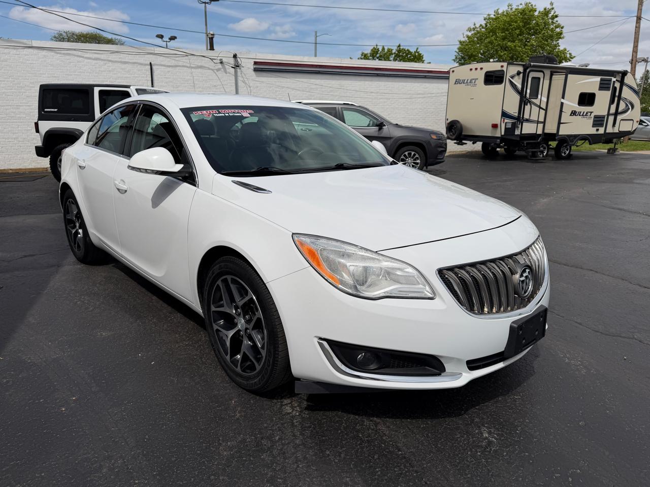 Buick Regal 4dr Sdn Sport Touring FWD 2017