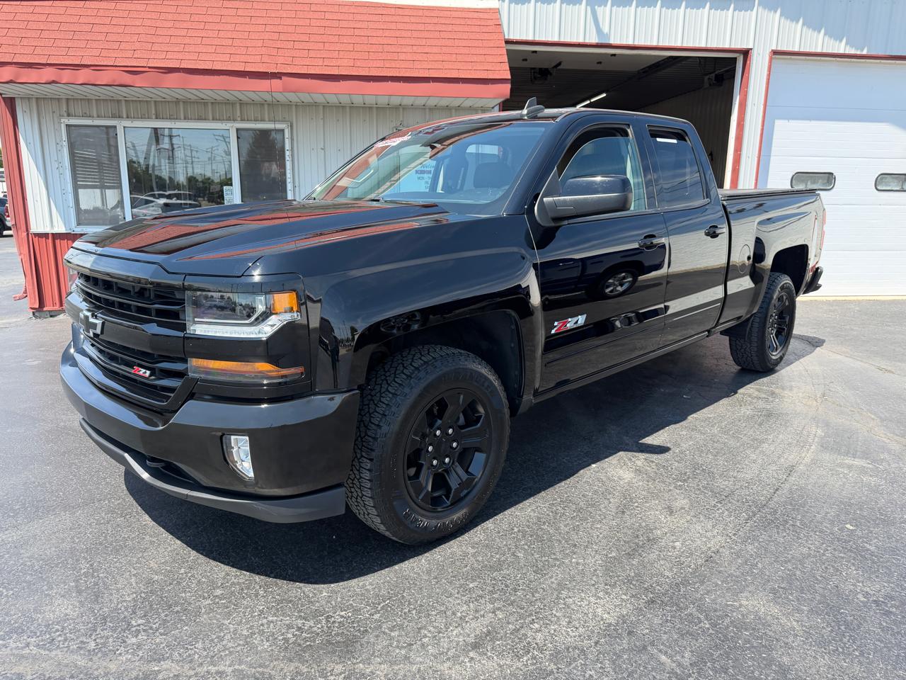 Chevrolet Silverado 1500 4WD Double Cab 143.5" LT w/2LT 2018