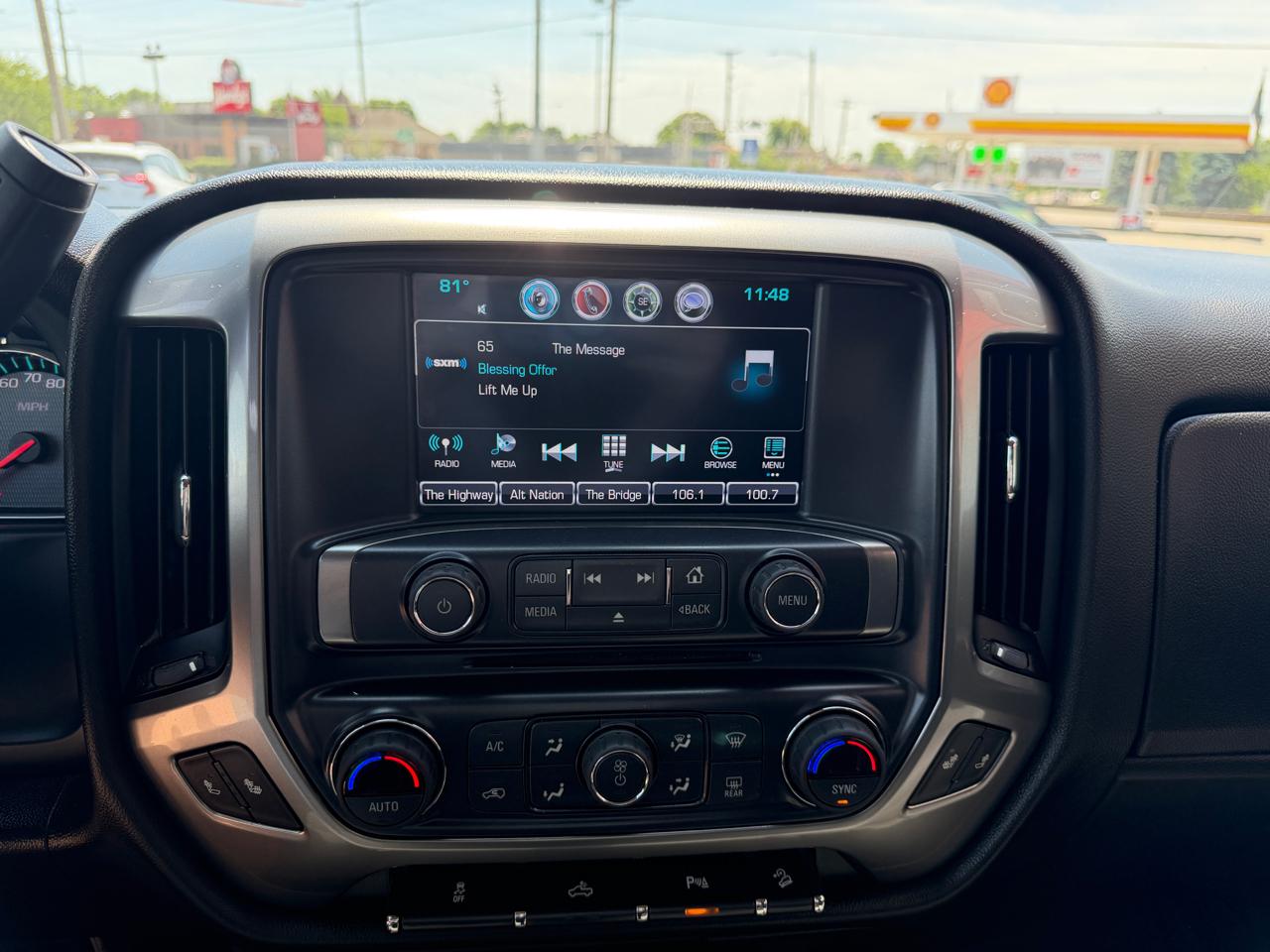 Chevrolet Silverado 1500 4WD Double Cab 143.5" LT w/2LT 2018