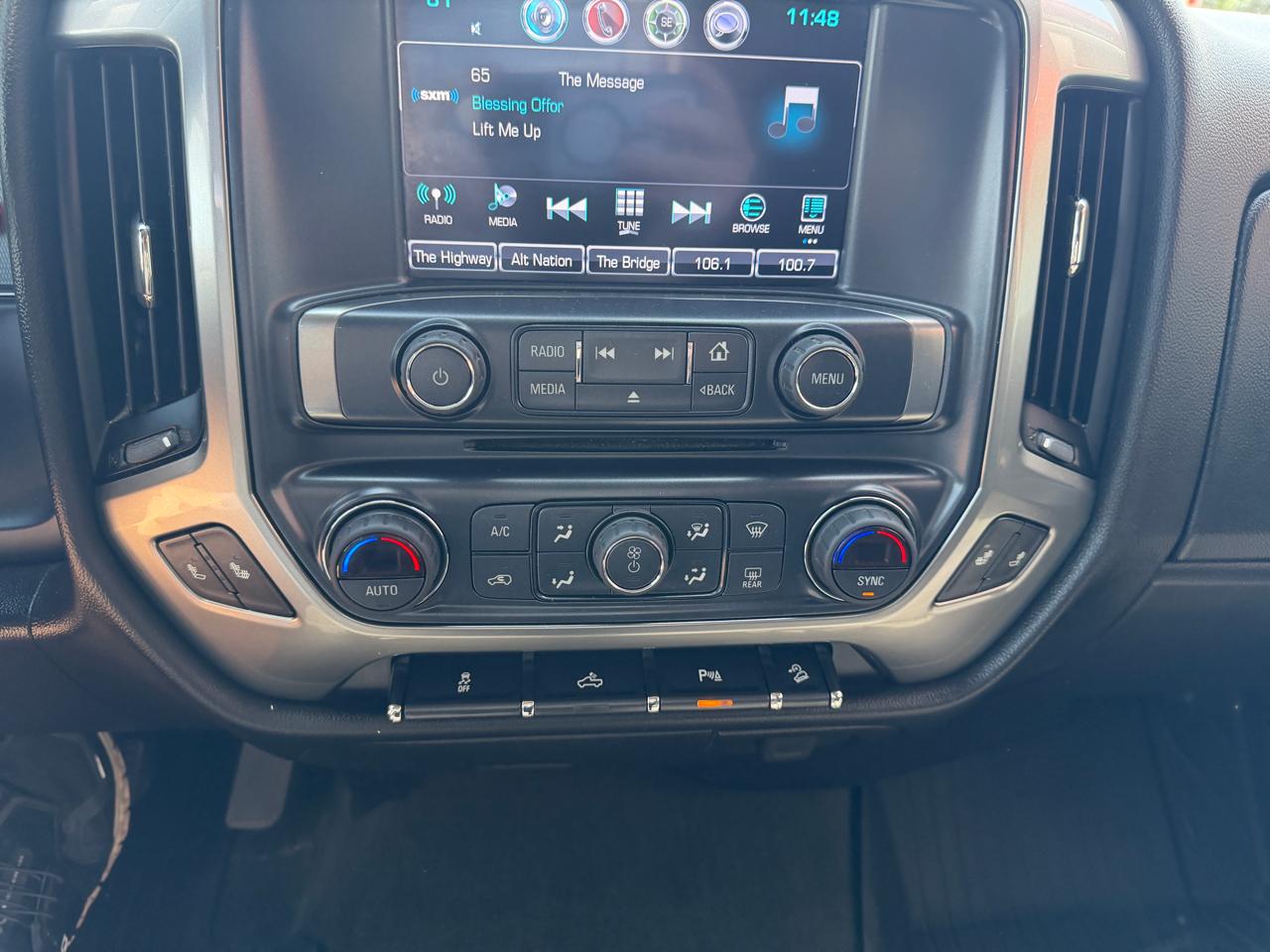Chevrolet Silverado 1500 4WD Double Cab 143.5" LT w/2LT 2018