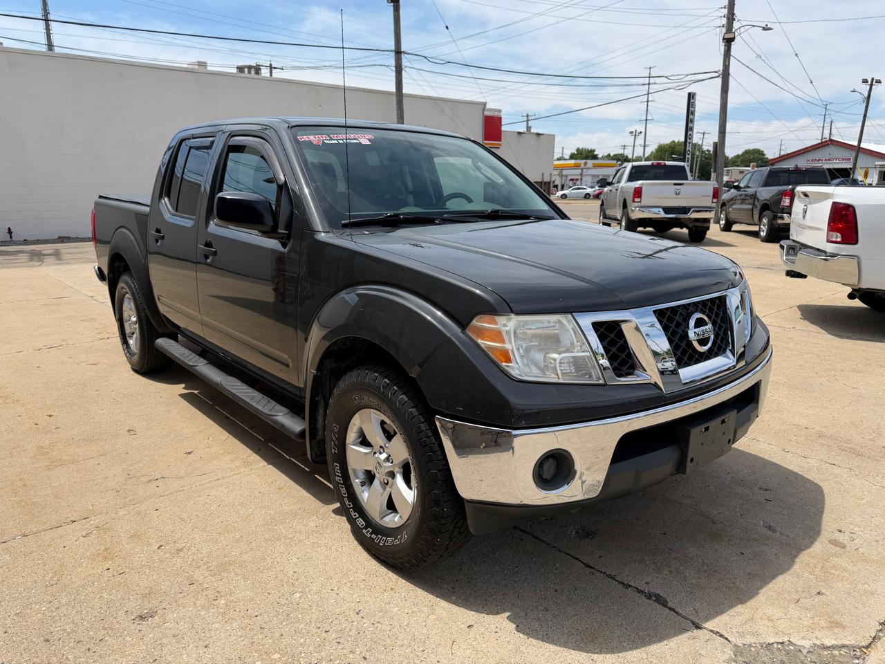 Nissan Frontier 4WD Crew Cab SWB Auto SV 2011