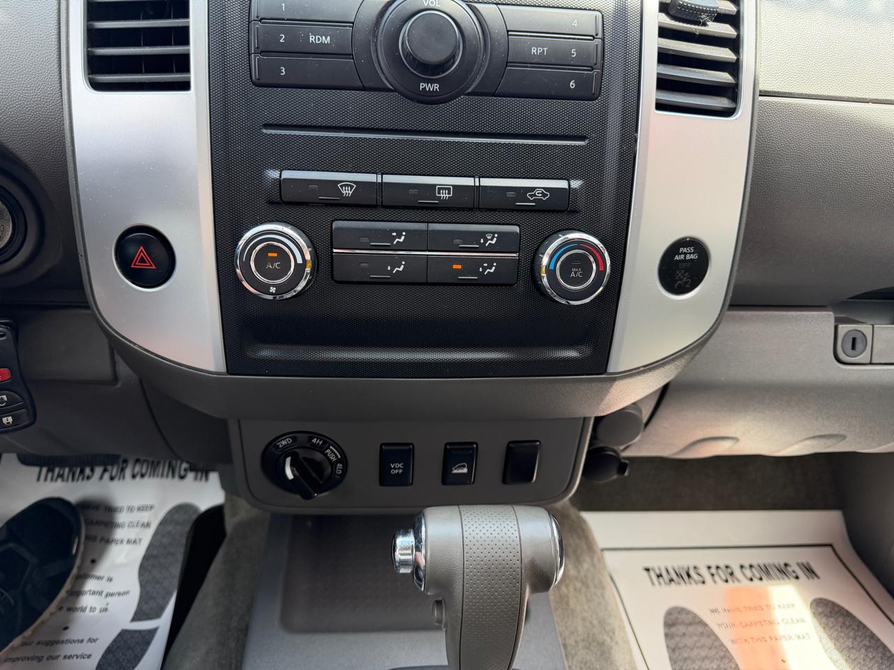 Nissan Frontier 4WD Crew Cab SWB Auto SV 2011