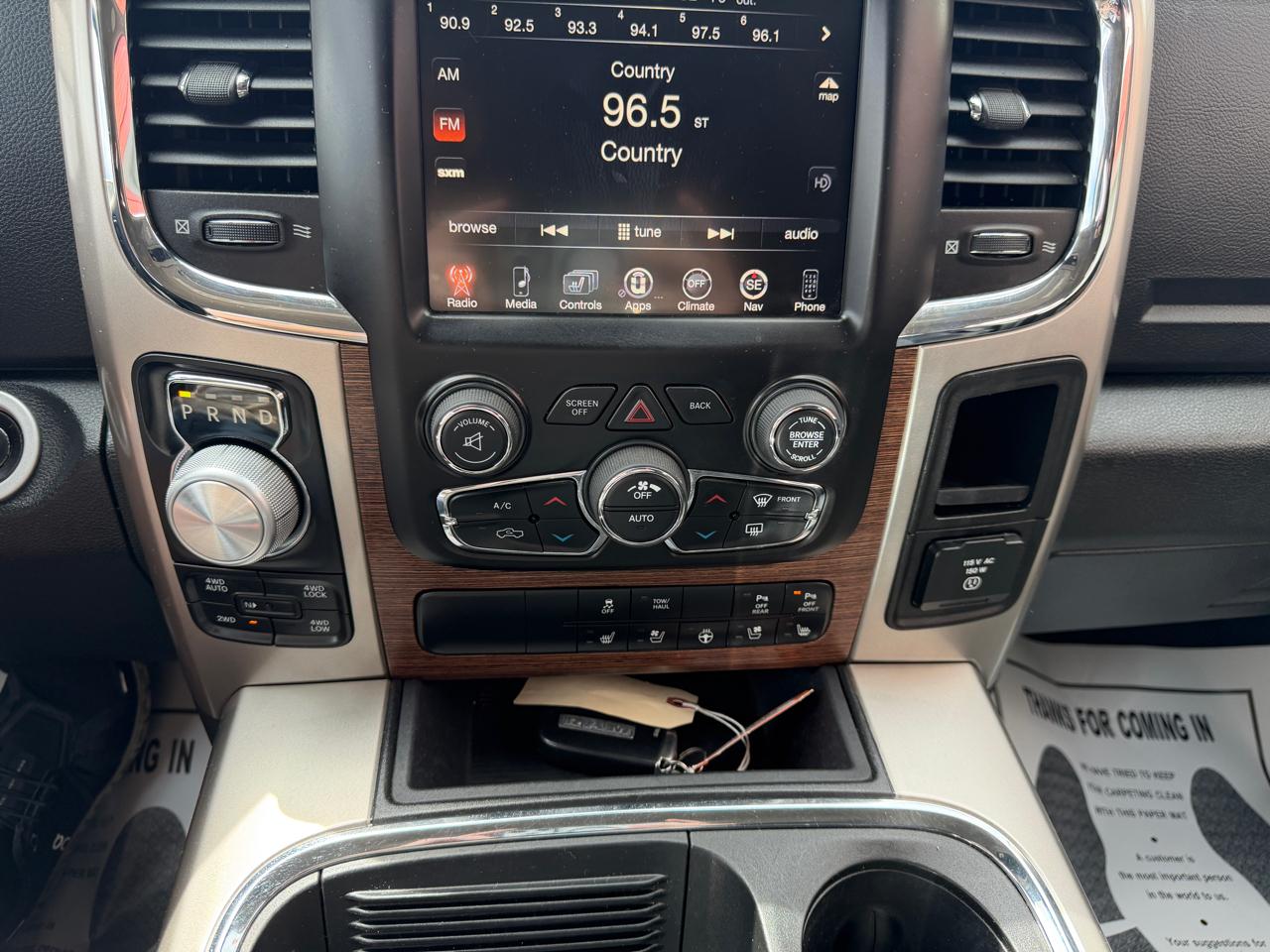 RAM 1500 Laramie 4x4 Crew Cab 5'7" Box 2017