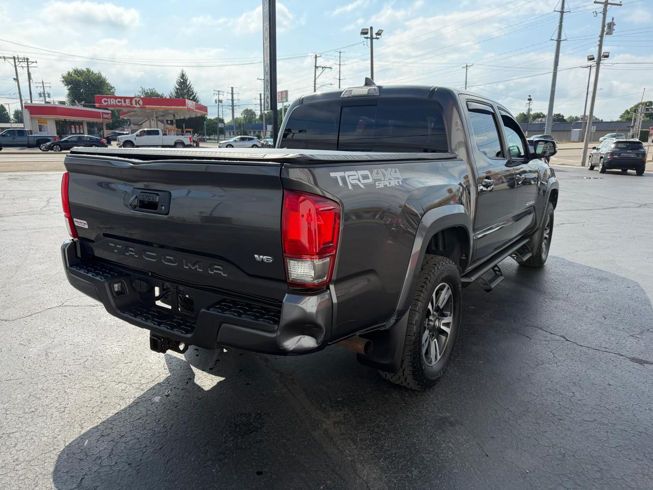 Toyota Tacoma TRD Sport Double Cab 4WD V6 2017