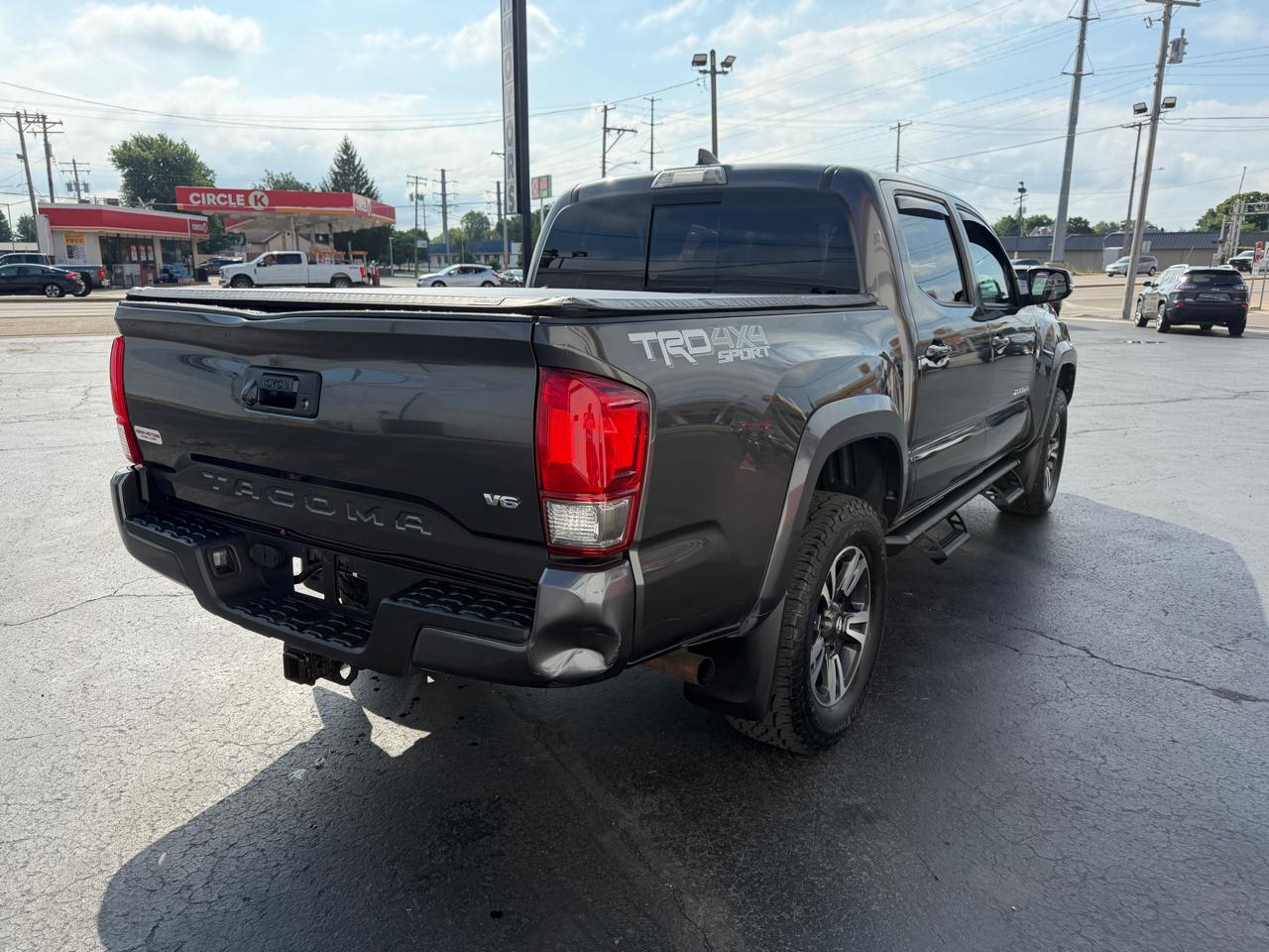 Toyota Tacoma TRD Sport Double Cab 4WD V6 2017
