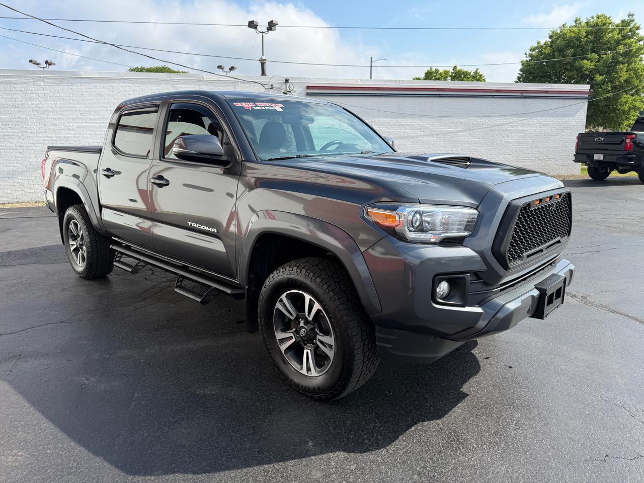 Toyota Tacoma TRD Sport Double Cab 4WD V6 2017