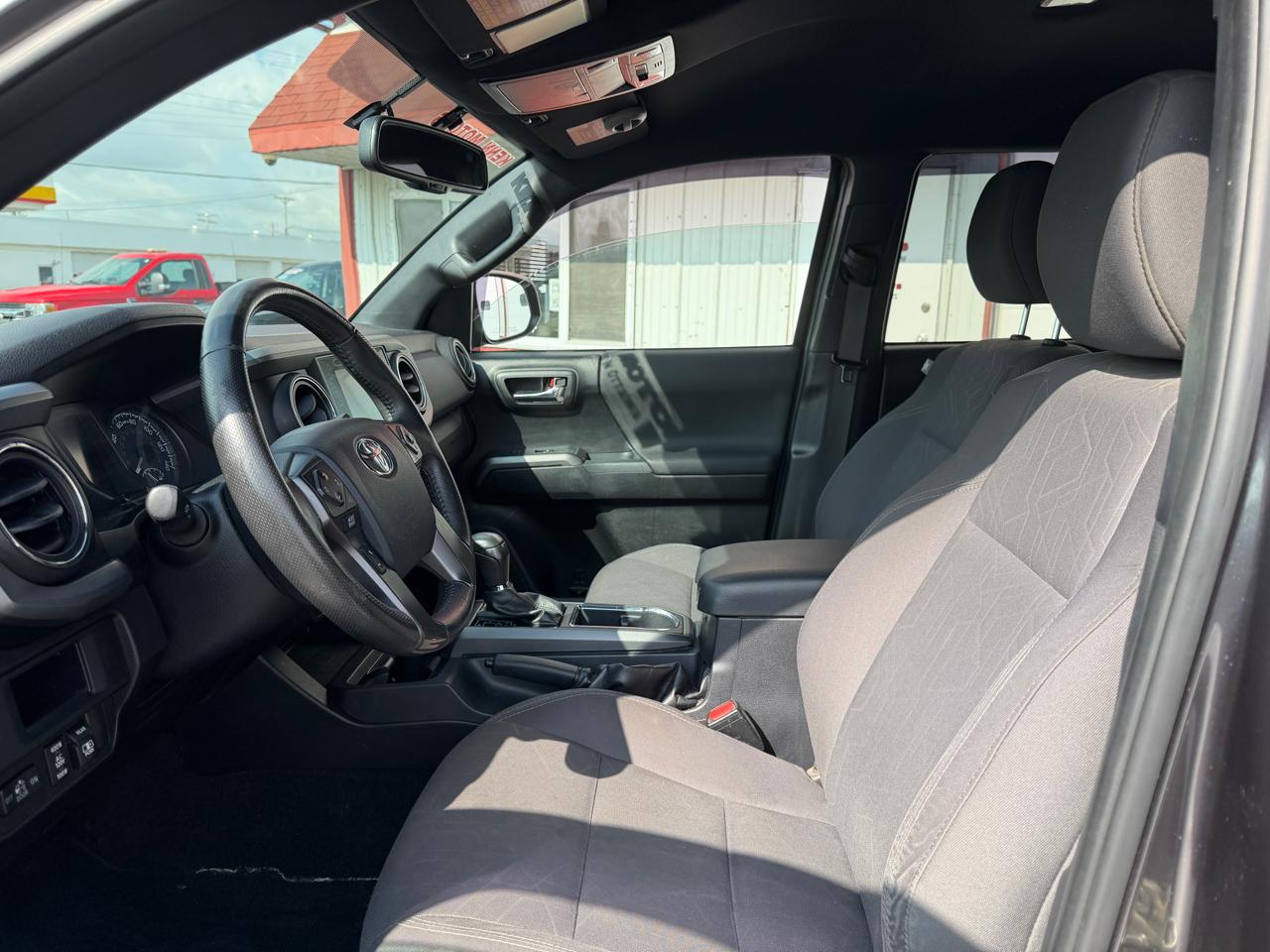 Toyota Tacoma TRD Sport Double Cab 4WD V6 2017